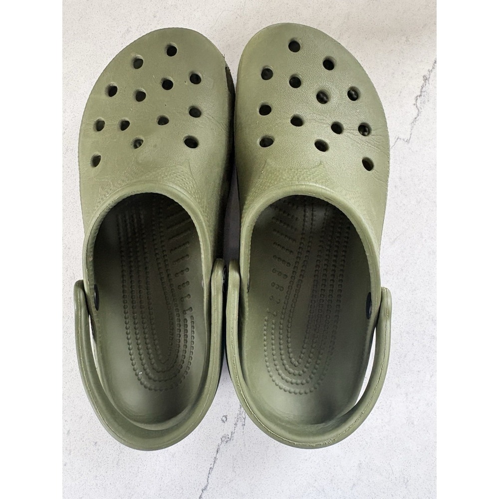 Vintage Crocs Classic Clogs Army Green Made in Canada Unisex Mens 4 Womens 6 - Picture 4 of 9